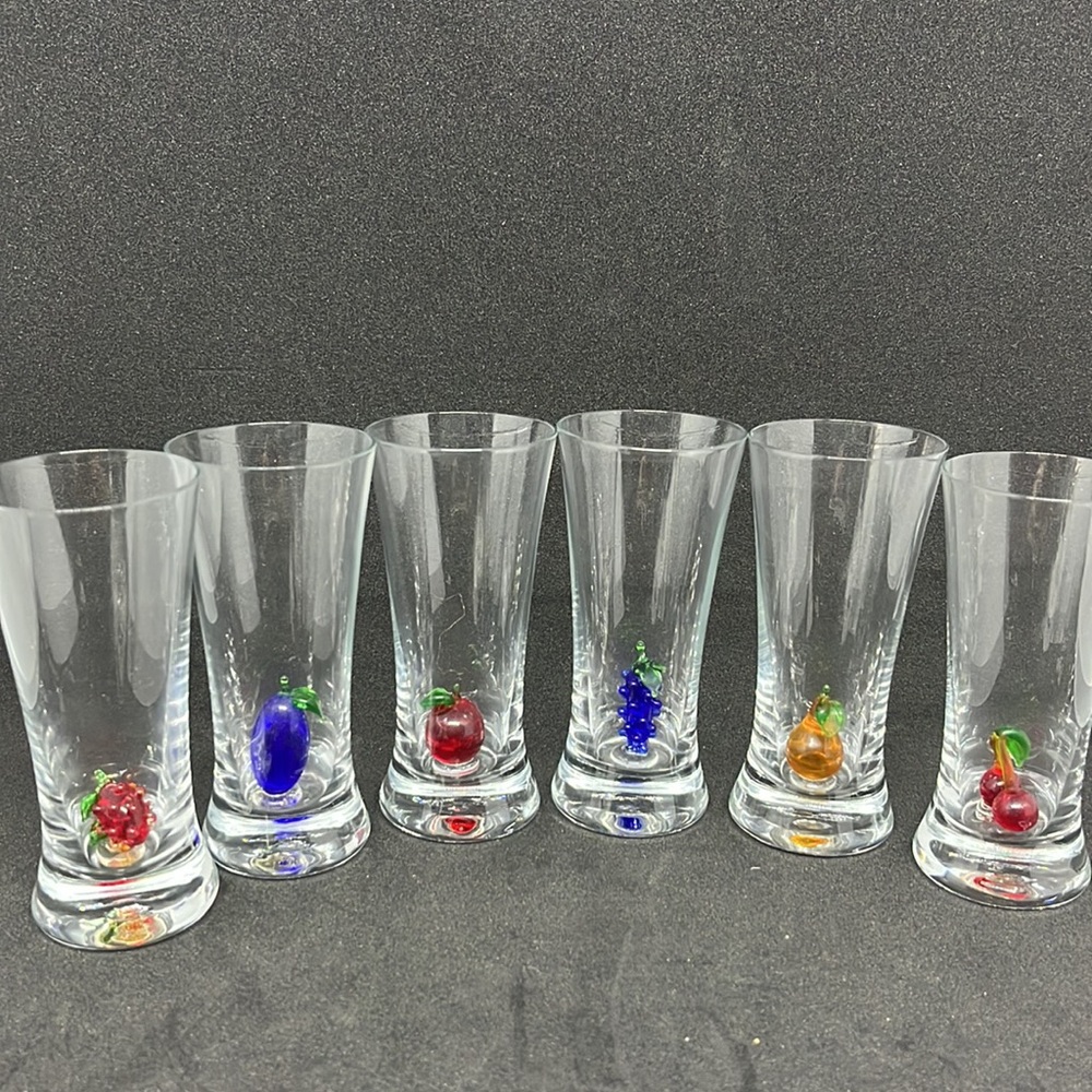 Vintage Rare Decanter and Fruit Detail Shot Glasses Set - Picture 2 of 10